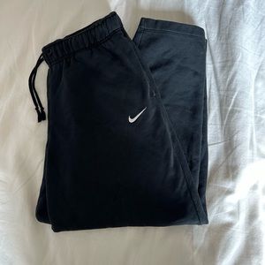 Nike sweatpants Women’s